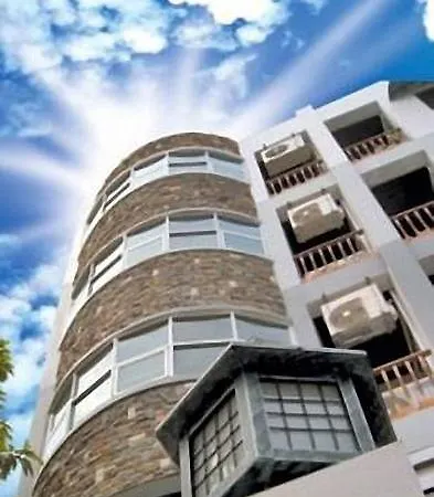 Atsathon Aparthotel